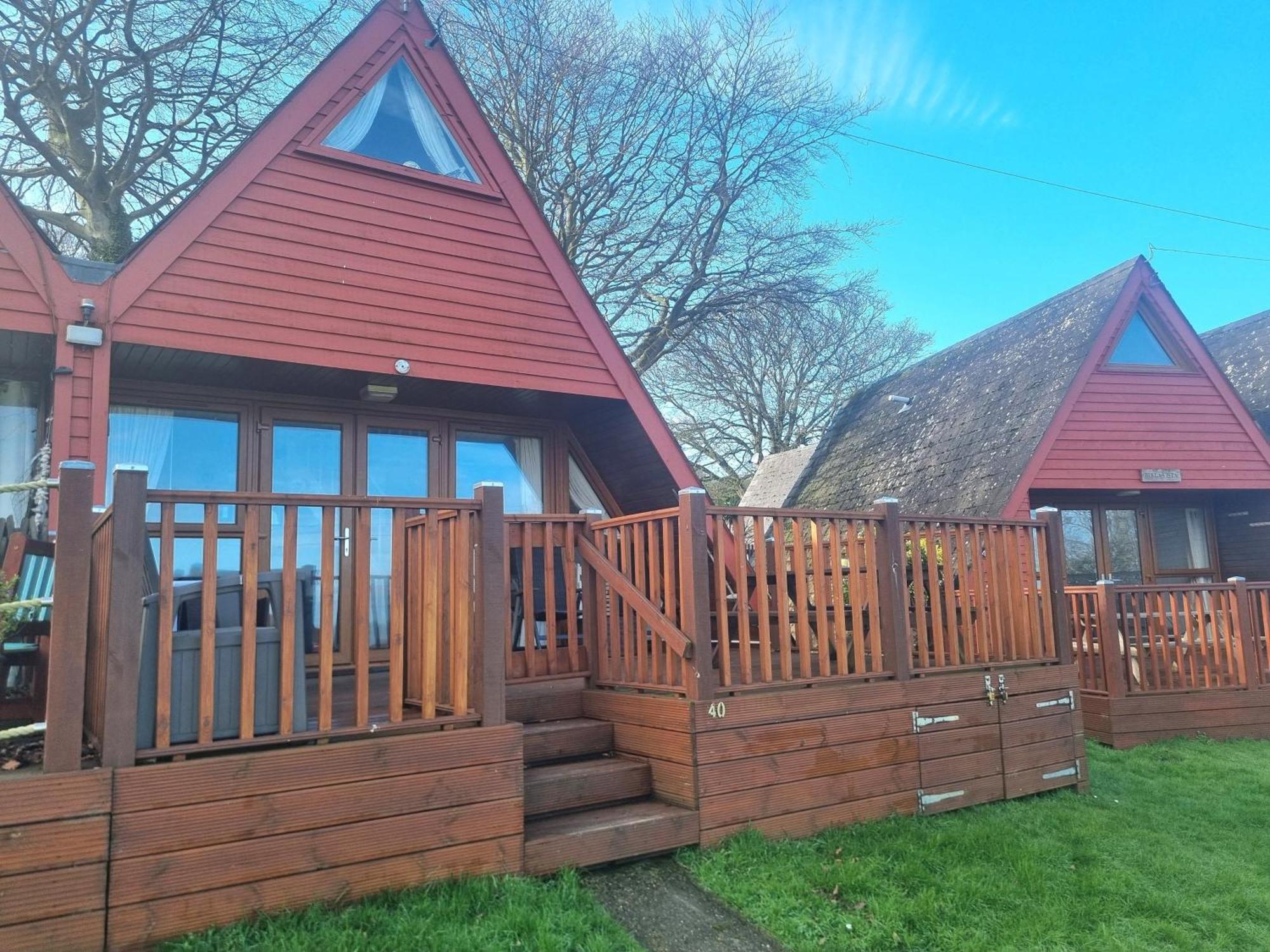 Wow! Amazing Sea Views At Coastal Chalet In Kingsdown Park With Pool No 40 Villa Bagian luar foto