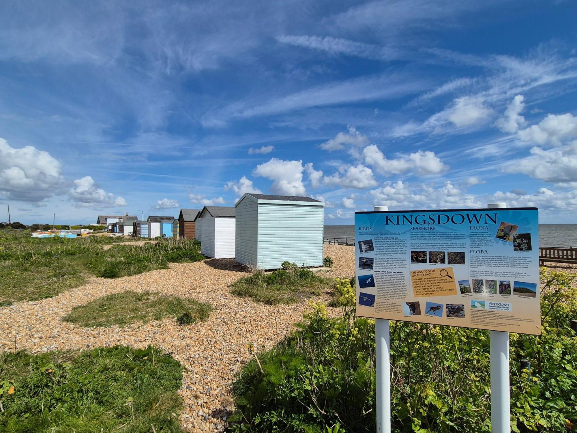 Wow! Amazing Sea Views At Coastal Chalet In Kingsdown Park With Pool No 40 Villa Bagian luar foto